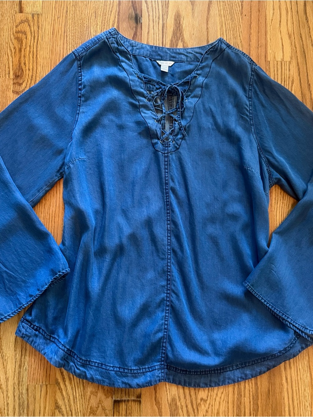 Cato Women Sz 18/20 Blue Soft Chambray Denim Long Sleeve V-Neck Peasant Top 70’s